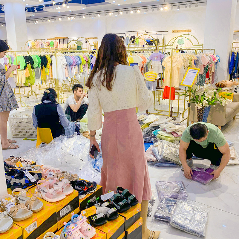 童装打包走份 戴维贝拉品牌清仓尾货工厂批发实体店直播一手货源