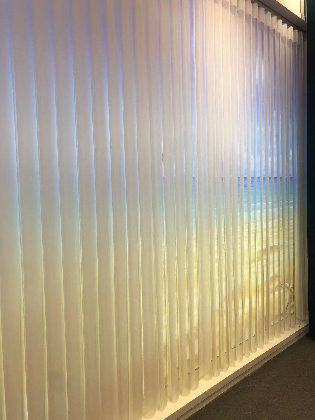 梦幻帘垂直柔纱帘阳台竖百叶办公哈纳斯客厅隔断电动遮光窗帘成品