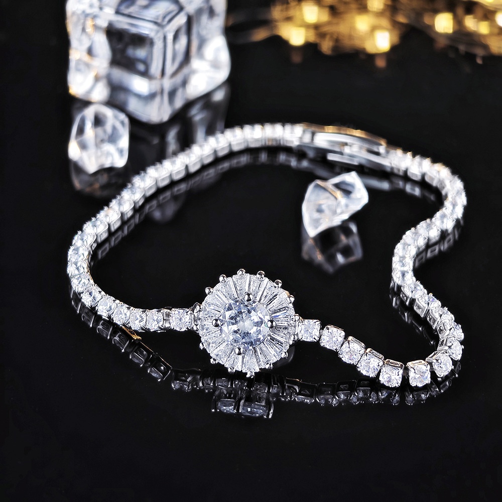 轻奢微镶锆石手链女小众精致满钻手链女复古设计高级感手饰s8423