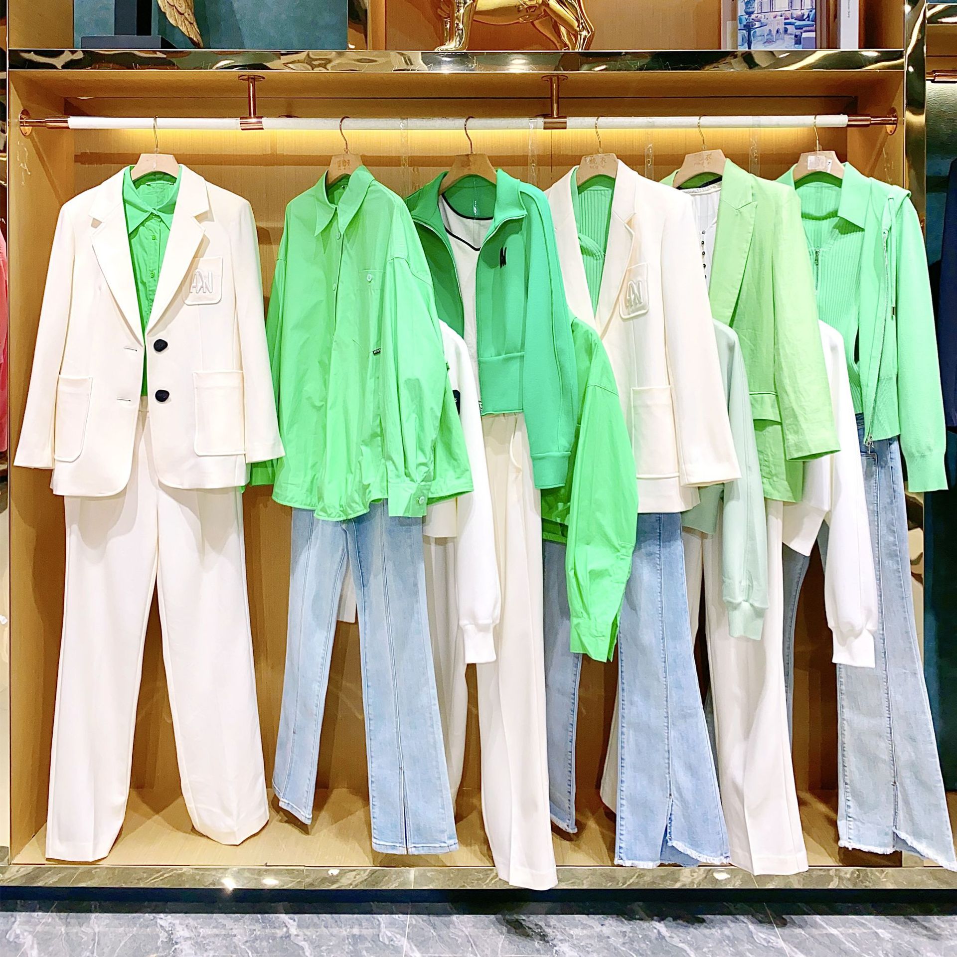 艾诺丝雅诗24秋装品牌女装折扣批发专柜正品撤柜尾货直播热卖货源