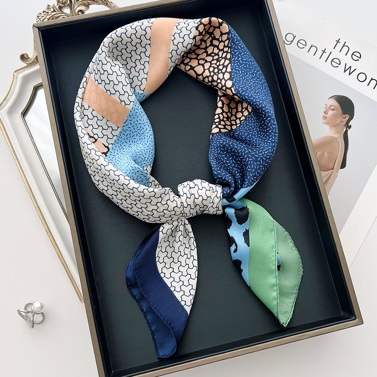 2024春季新款不规则气质方巾夏季职业装装饰领巾韩版时尚洋气丝巾