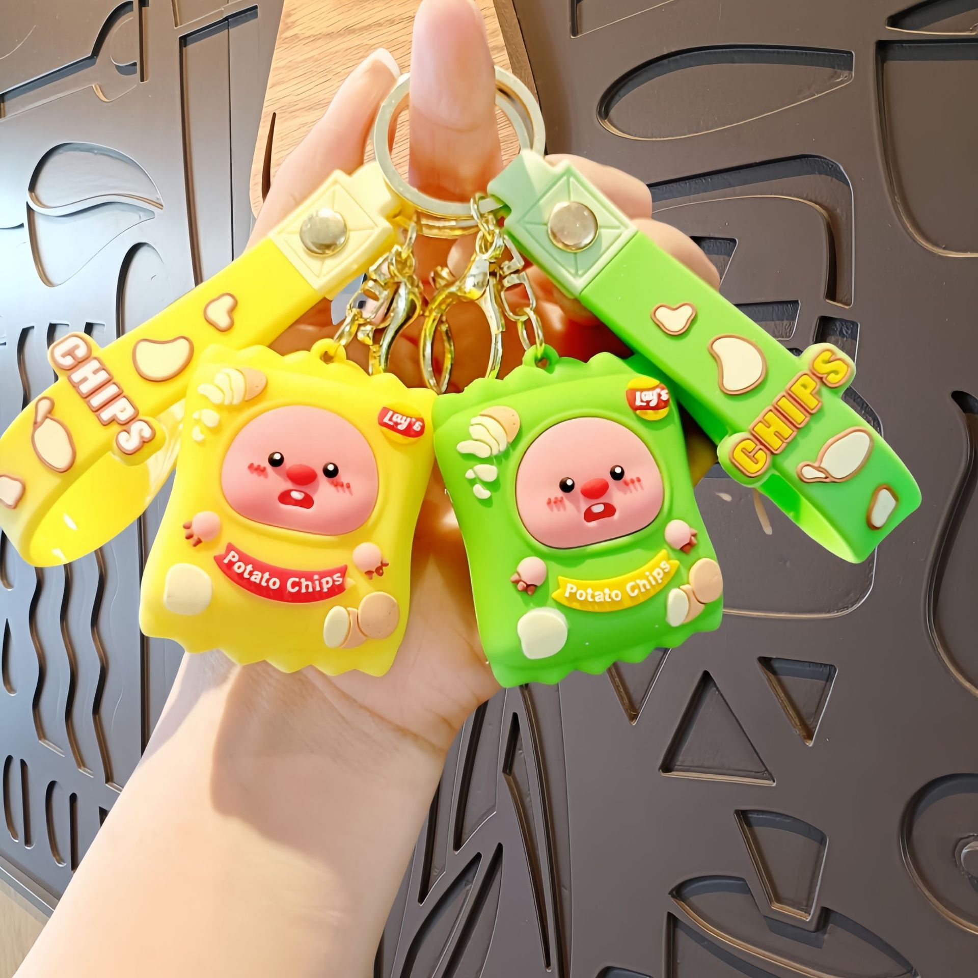 变装薯片露比卡通钥匙扣 可爱loopy熊猫书包挂件汽车钥匙链小礼品