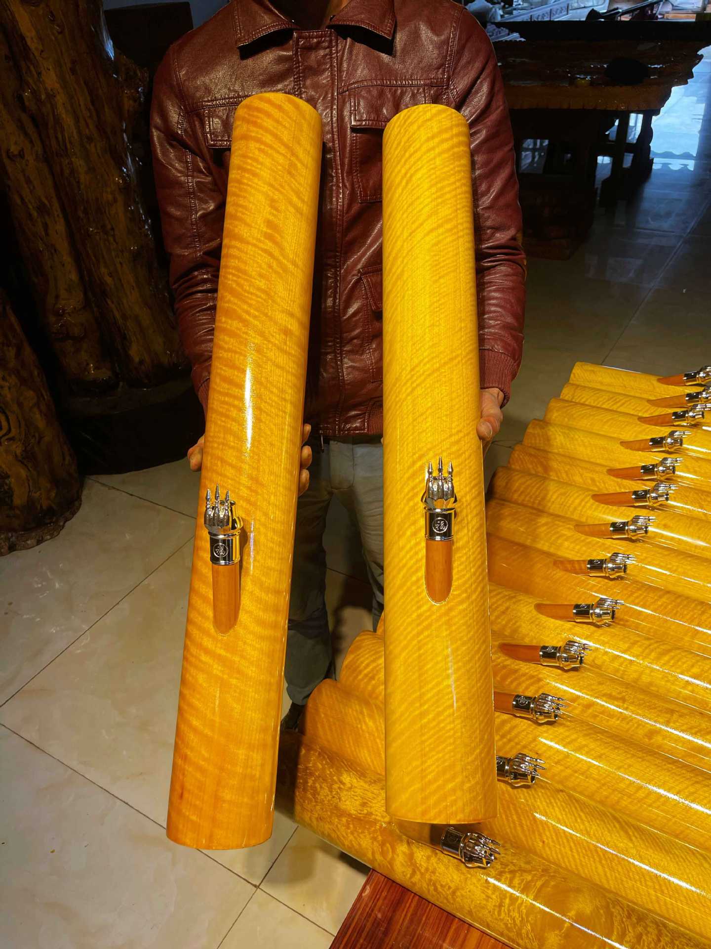 云南水烟筒金丝楠木款爆满金丝水烟筒礼品黄金樟金丝楠红豆烟筒