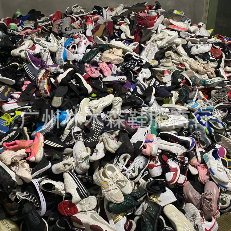 库存地摊处理鞋尾货鞋杂款断码清仓鞋运动鞋库存地摊鞋货源处理鞋