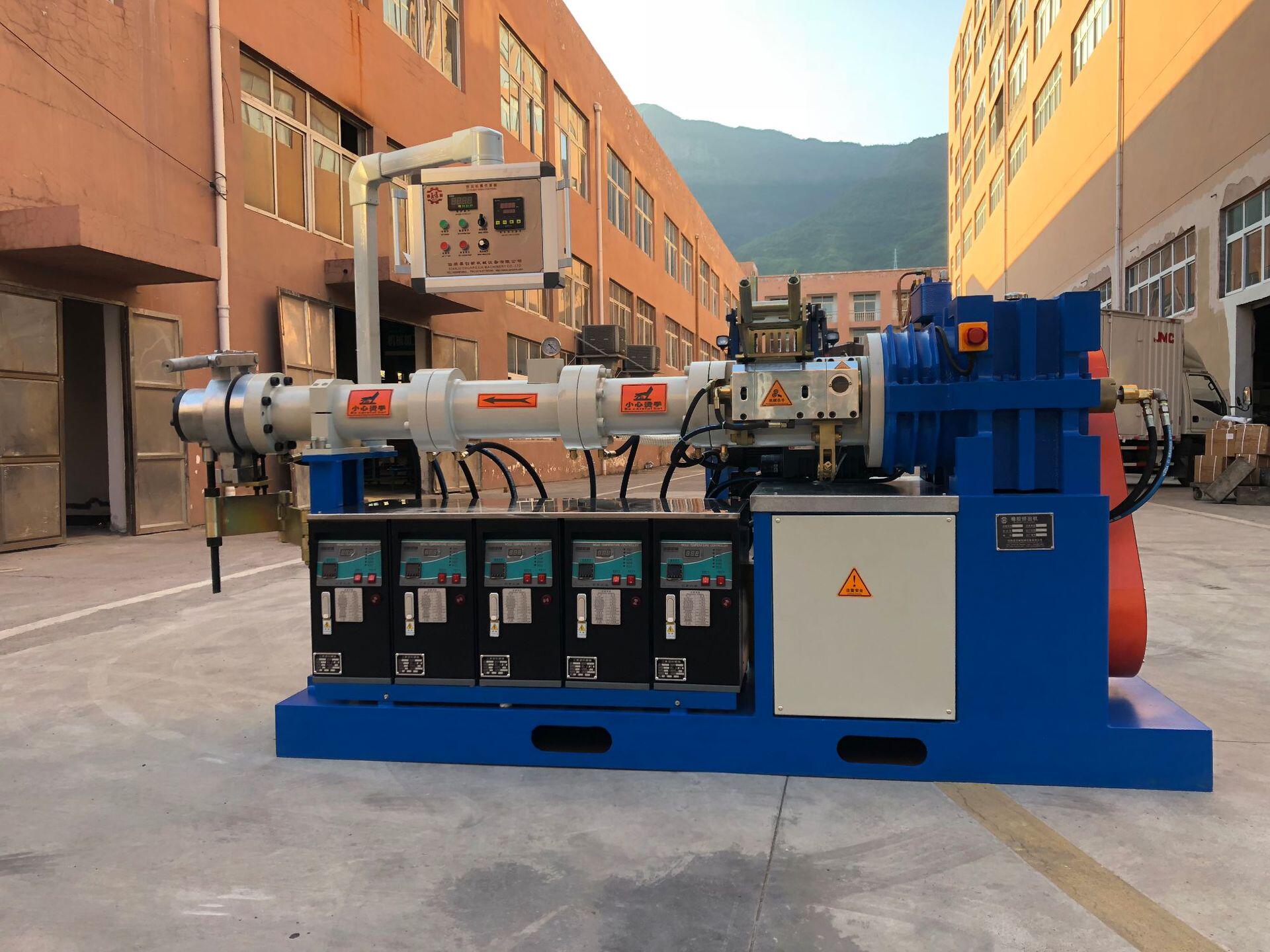 源头厂家直供省电省人工可定制优质150橡胶冷喂料挤出机