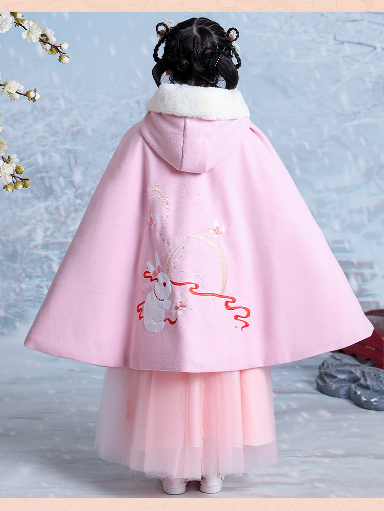 工厂货源女童汉服斗篷春季粉色短款加绒加厚连帽毛毛领儿童披风