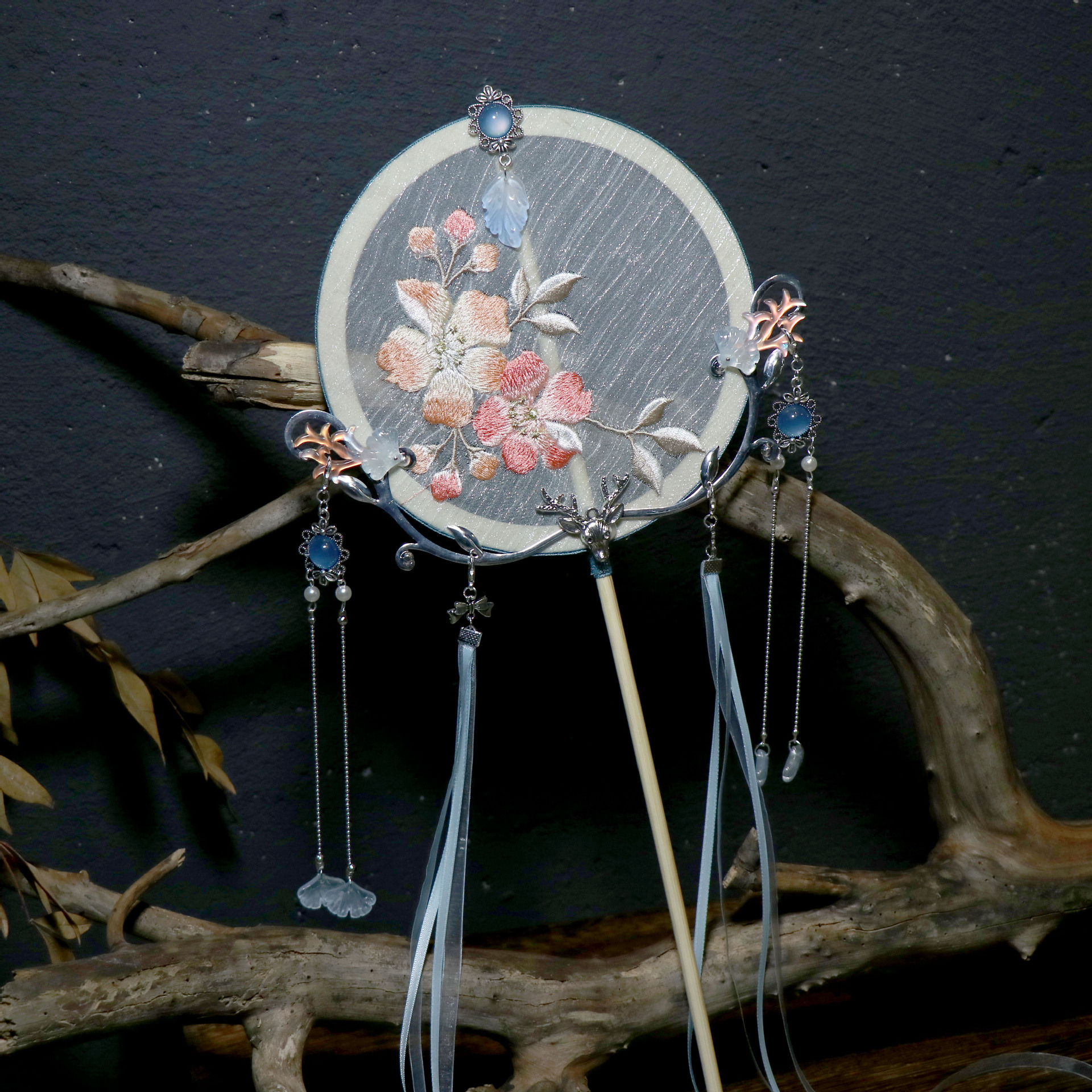 贰玥新品刺绣团扇唯美汉服配饰饰品宫扇古风扇子拍摄道具【今生】