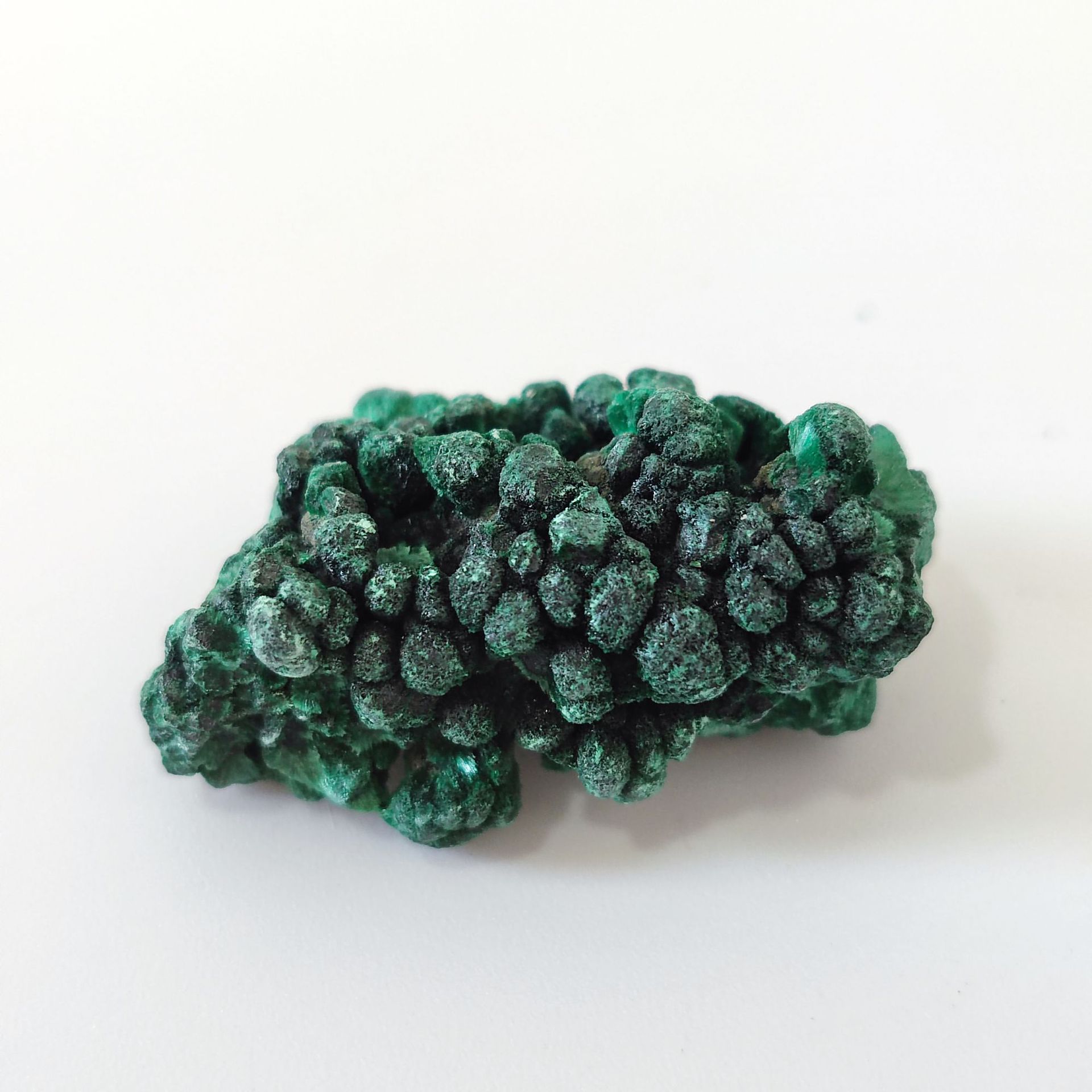 天然孔雀石原石矿物标本针状绒光或多种随机形状晶体原石标本摆件