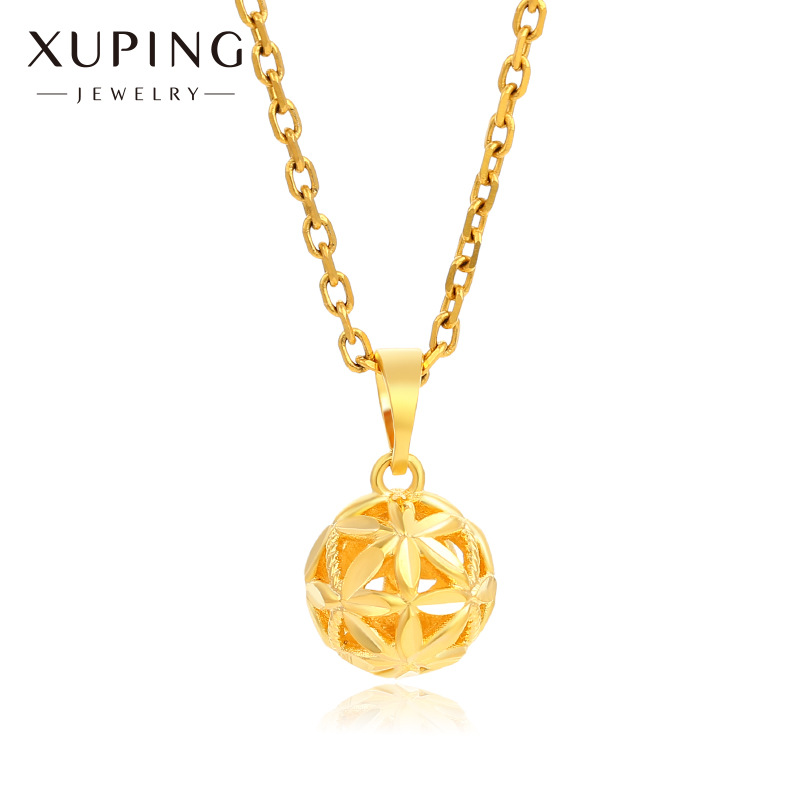 xuping jewelry plated 24k gold four-leaf ball pendant fashion retro temperament hydrangea necklace cross-border jewelry