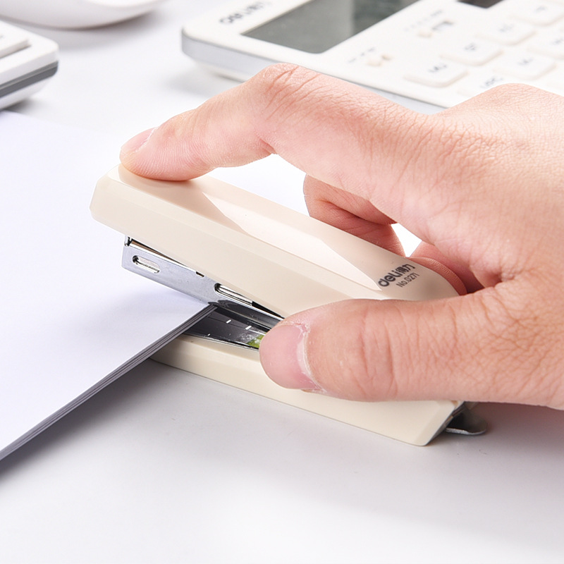 0221轻便10号厚层订书机经济型订书器办公资料省力装订器标准型多