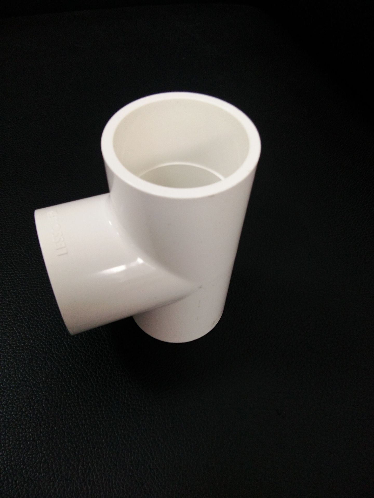 联塑厂家推荐 pvc给水管件 配件pvc给水三通 20~160规格其全