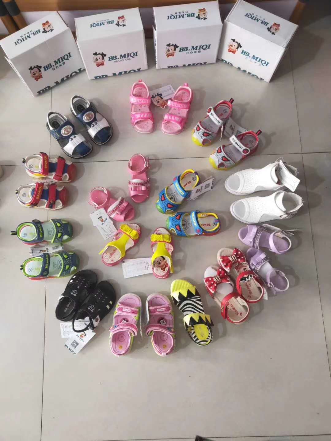 一线正品牌童鞋新款走份杂款包头男女童凉鞋超火爆清仓处理尾货鞋