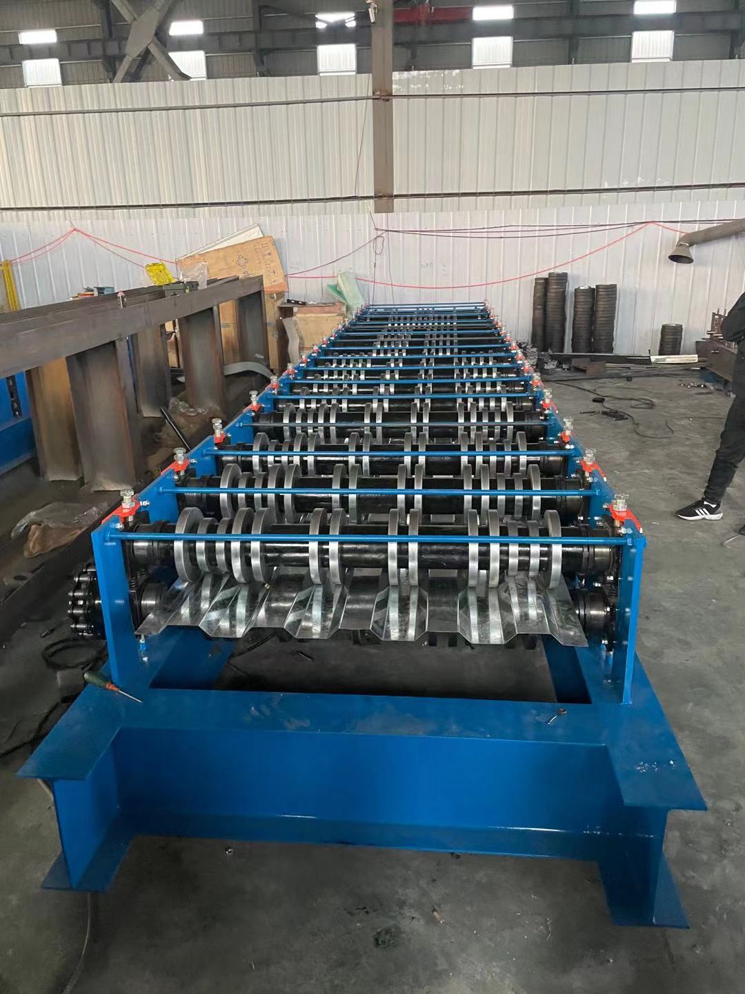 车厢板设备 集装箱压型机集装箱板设备 1200集装箱板机