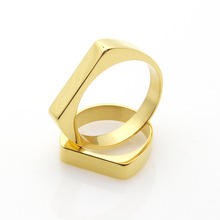 跨境钛钢戒指欧美风板戒刻字图形logo素面平面情侣不锈钢戒指环