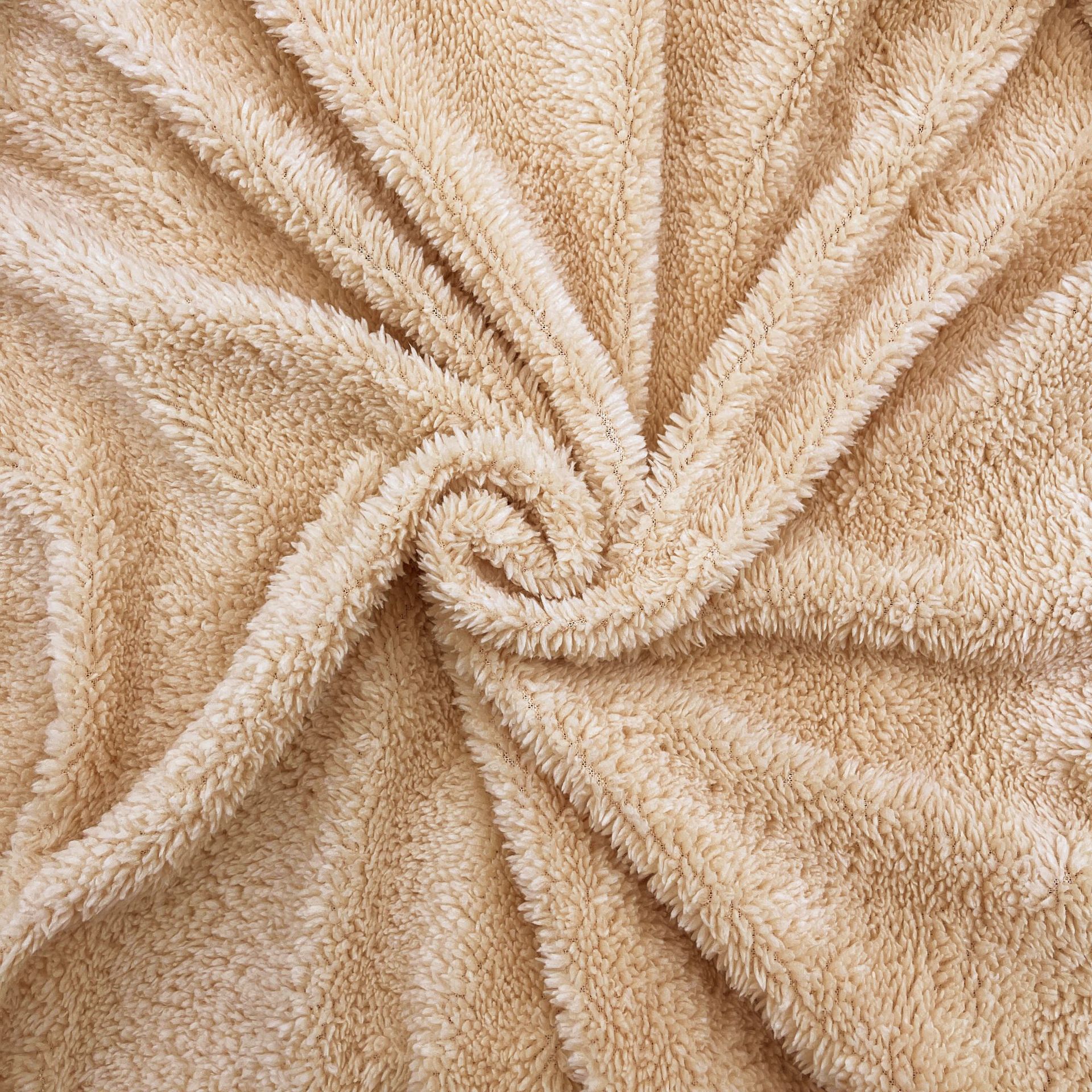 针织纬编 质量单面舒棉绒素色涤纶针织染色绒布秋冬家纺毛绒毛毯睡衣