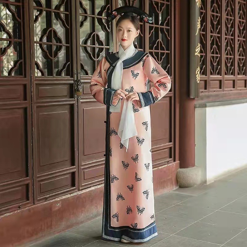 古装清朝旗袍拍抖音延禧攻略同款秋季女装满族盘扣斜襟复古氅衣