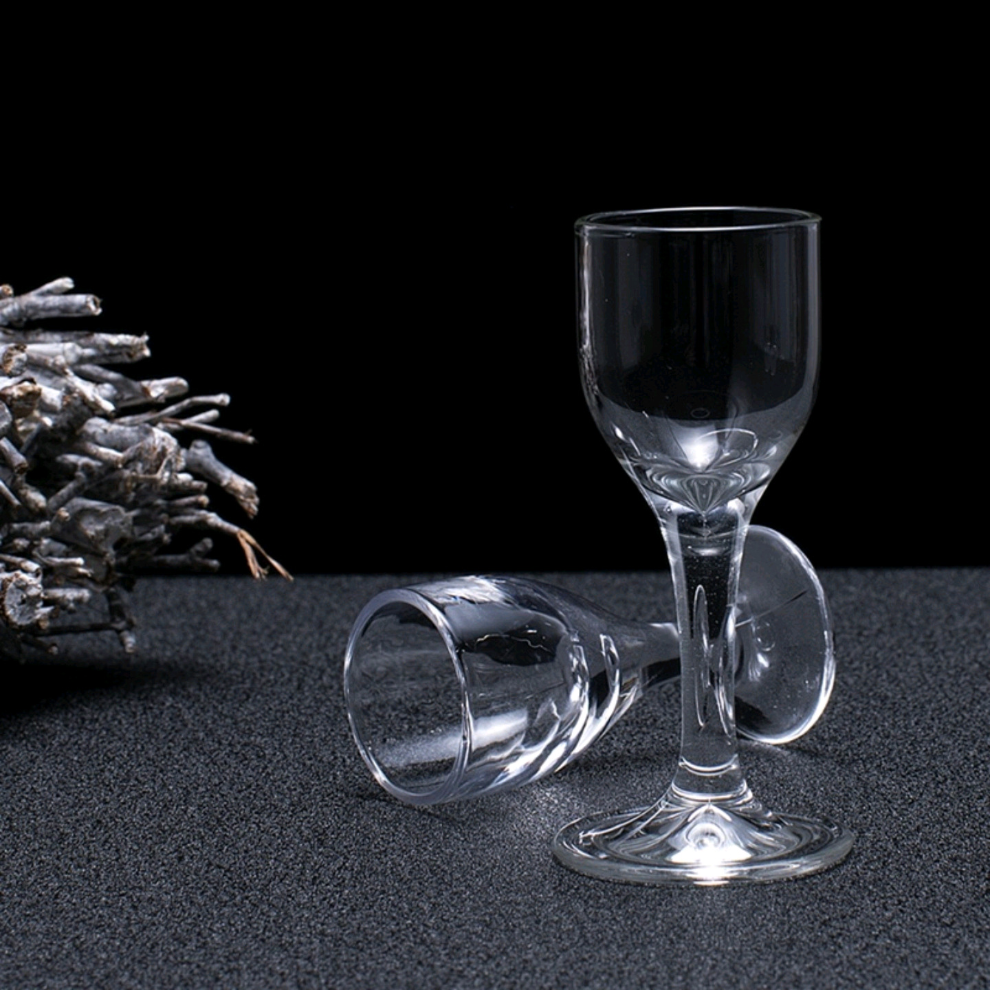 低价玻璃小酒杯小高脚杯装白酒烈酒等-阿里巴巴