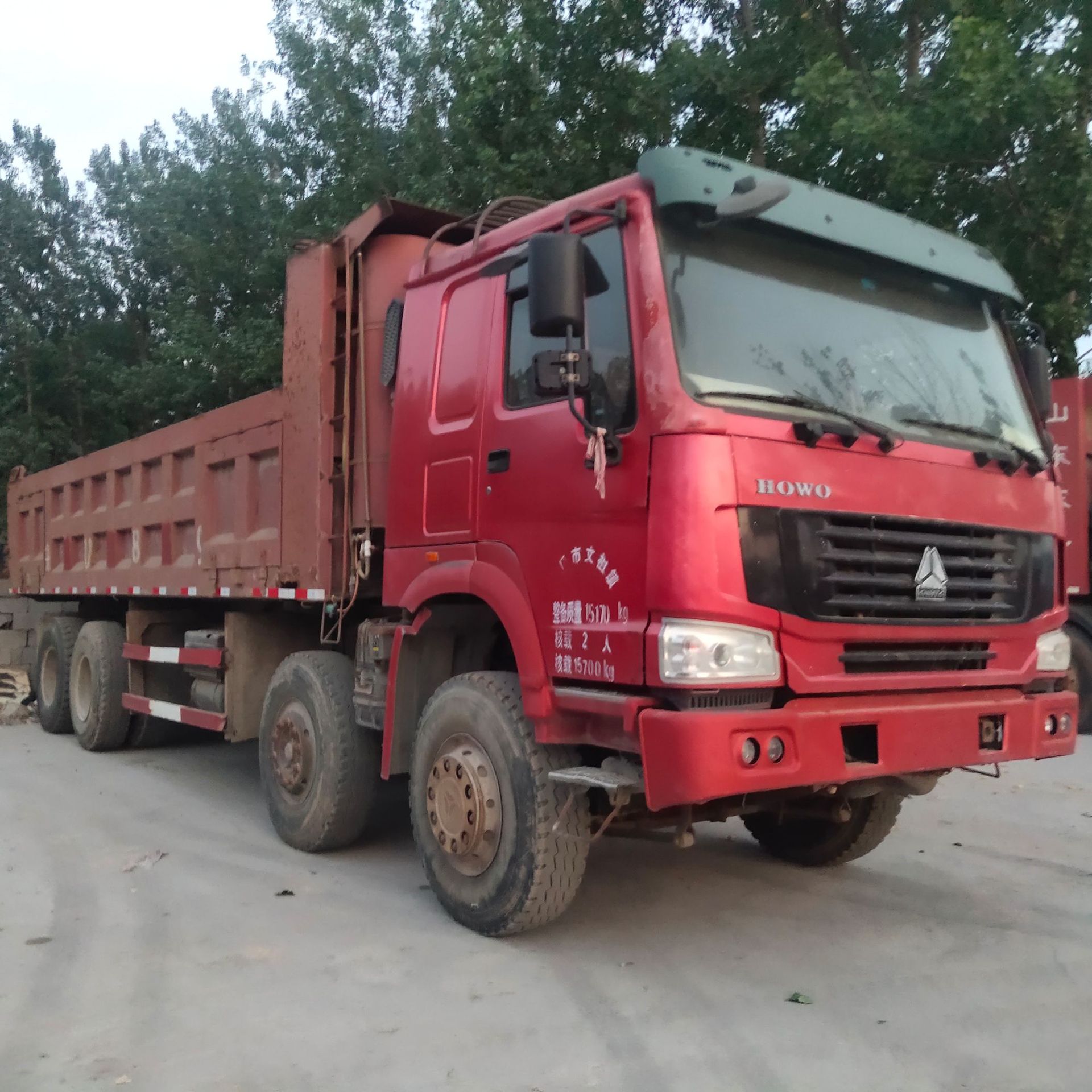 2米手前四后八翻斗车 后翻自卸车 可按揭 翻斗泥头车