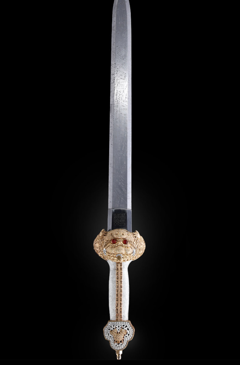 龙泉市陨铁刀剑明清永乐宝剑陨石原切工艺礼品一体剑未开刃