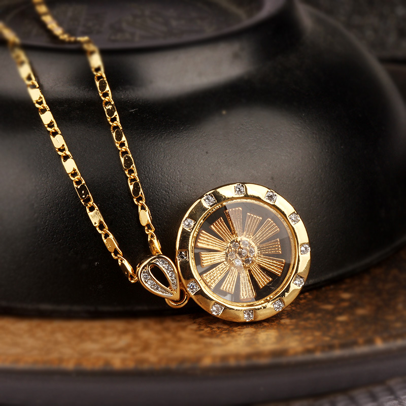 网红直播带货香港澳门旅游市场时来运转项链镶钻吊坠批发