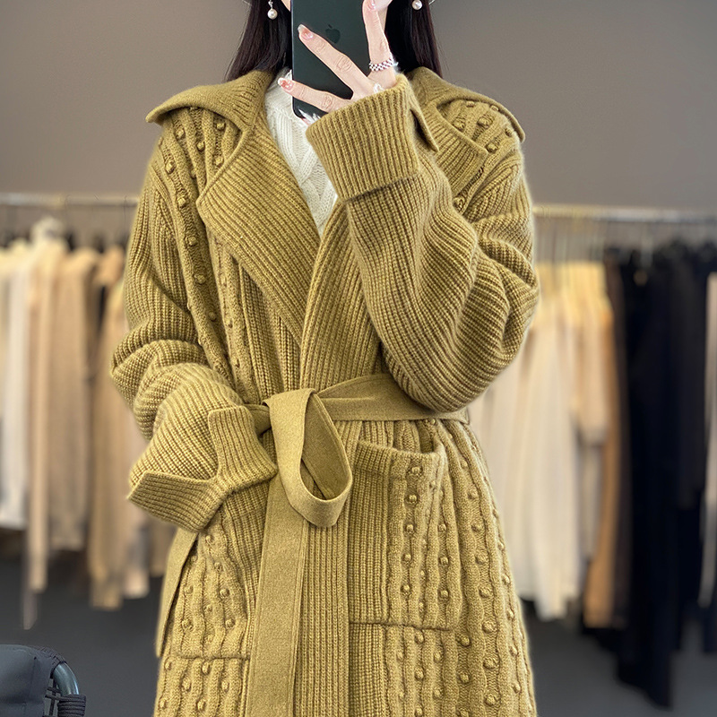 翻领中长款羊绒开衫女秋叶黄毛衣2024新款加厚带兜羊毛针织外套