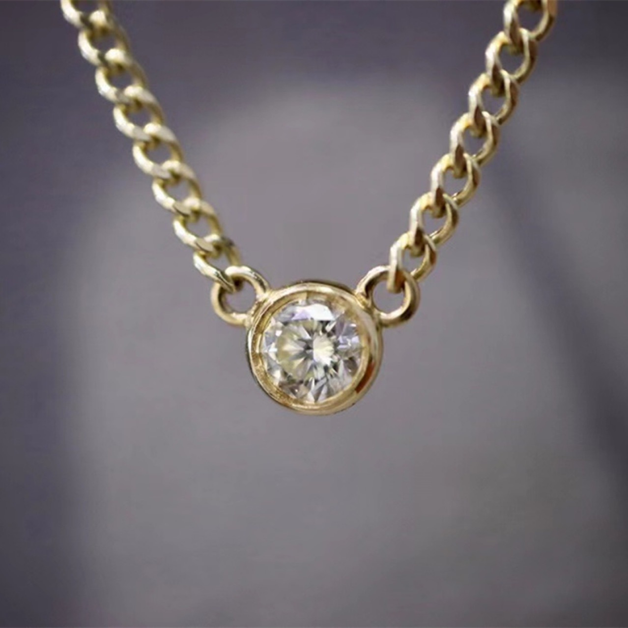 au750黄金钻石项链女水贝纯金首饰18k金泡泡钻石项链