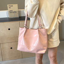 韩版简约托特包新款春夏时尚大容量女士上班通勤单肩粉色托特包