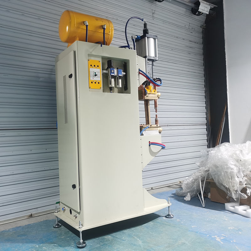 咏旭牌逆变直流中频点焊机 铝板汽车钣金件自动中频碰焊机