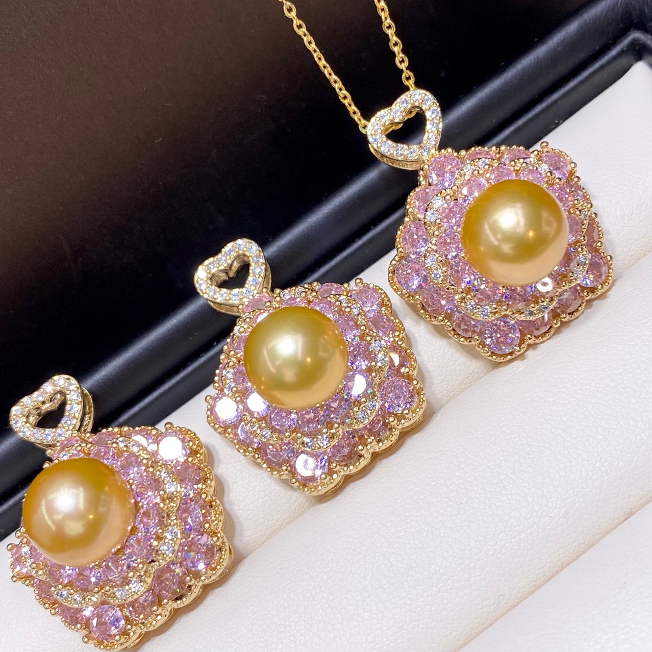 天然淡水黑珍珠吊坠女时尚简约大溪地孔雀绿珍珠项链饰品厂家批发3-3