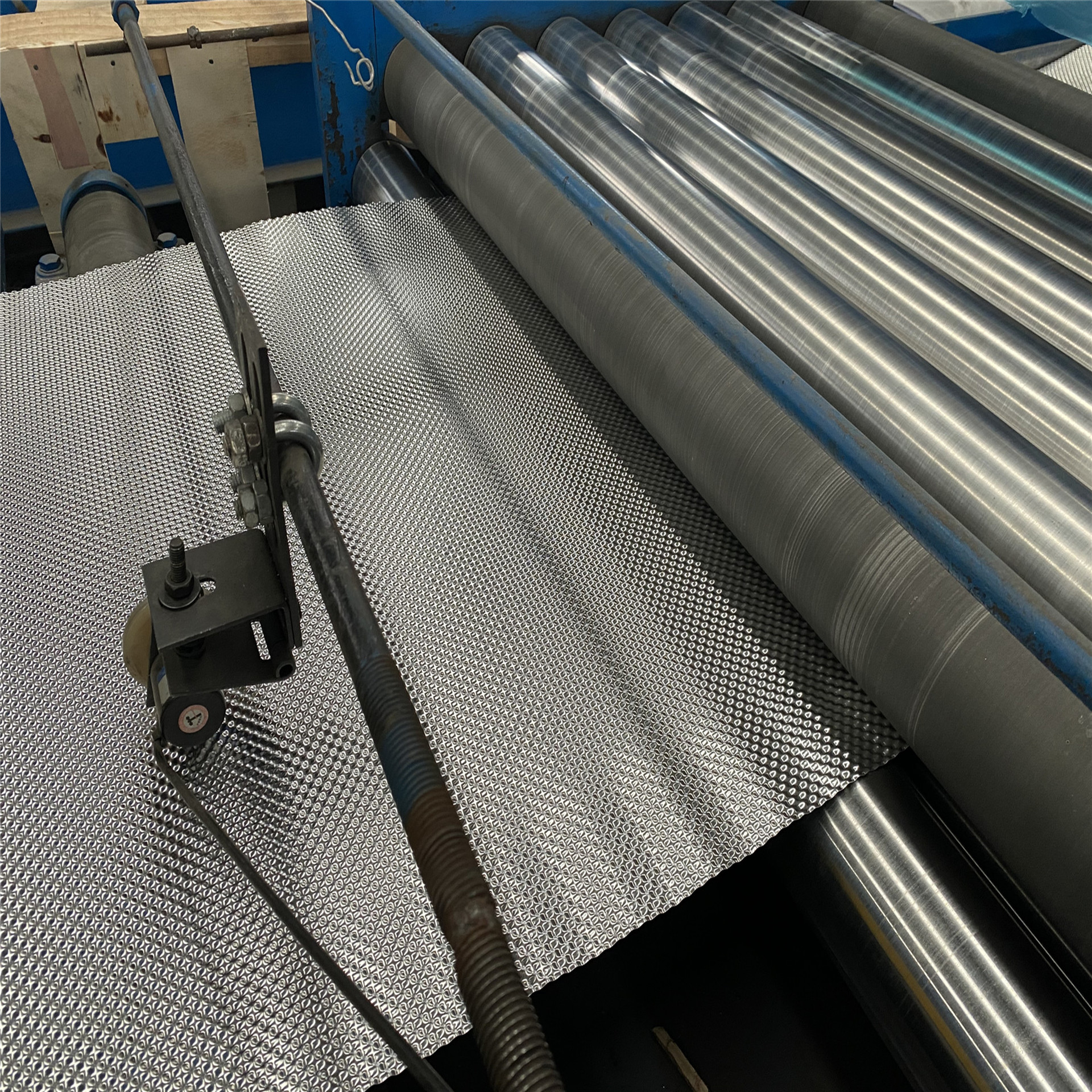 汽车发动机舱隔热铝合金板厂家直销