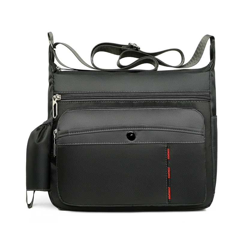 直播批发新款男士单肩包水杯侧兜斜挎包大容量散步包爸爸商务男包