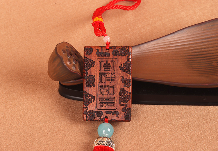 花梨木挂件观世音佛牌吊坠木雕滴水观音佛像挂坠护身符保平安