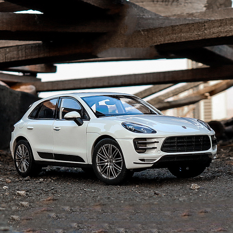 1:32仿真保时捷卡宴合金越野汽车模型玩具儿童声光回力suv车模型