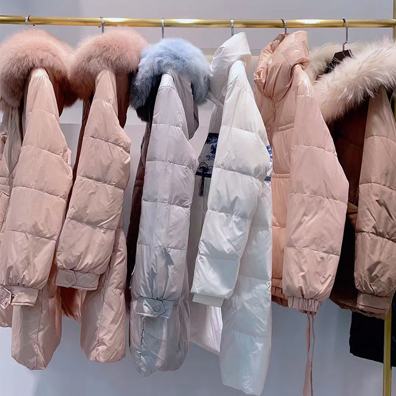 mcoco羽绒服冬装品牌折扣女装走份杂款直播地摊女装一手货源批发