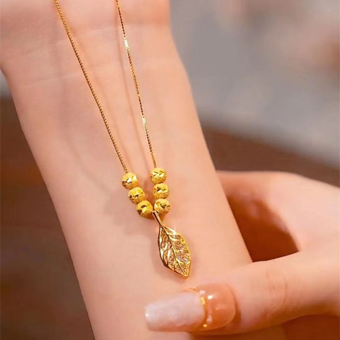 New Descendants of the Rich Wufu Beads Necklace Women's Trendy Small Leaf Pendant Liufu Beads Clavicle Chain TikTok Live Streaming on Kwai