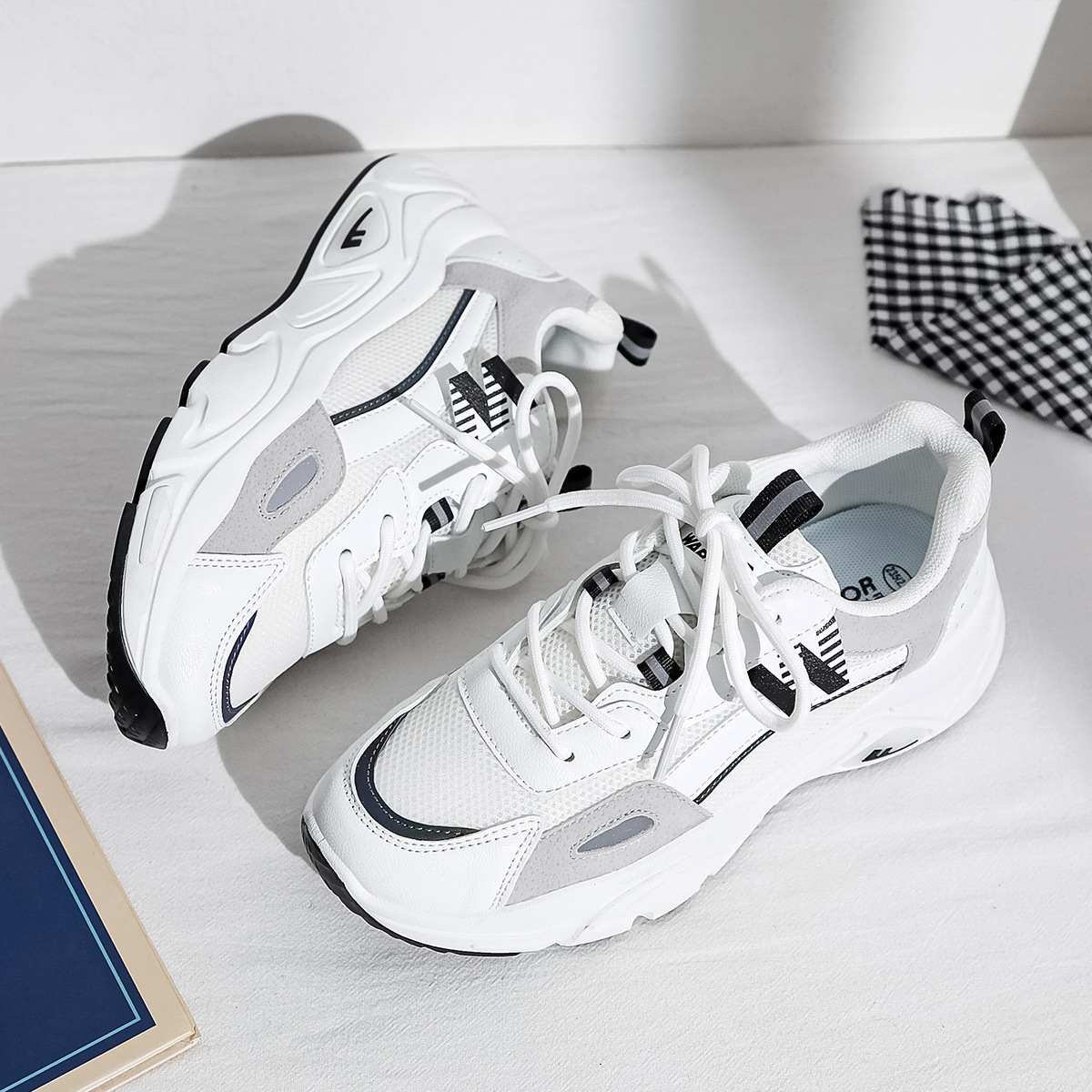 回力女鞋2021新款春夏季休闲时尚简约运动鞋大学生舒适跑步鞋潮流