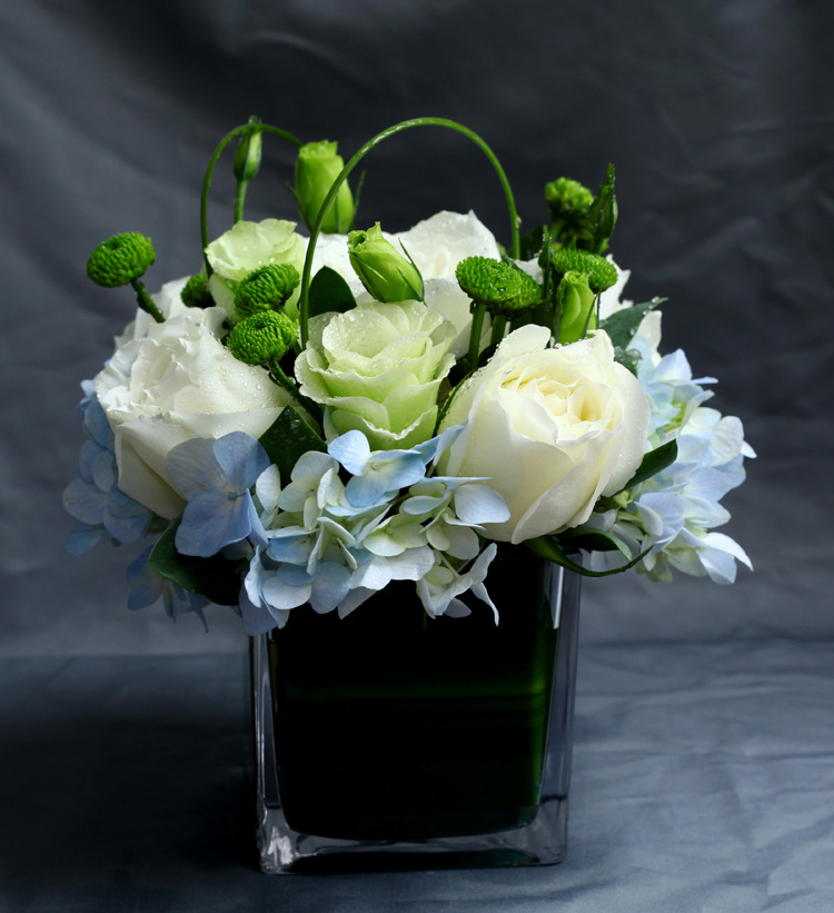 讲台花会议宴会方缸桌花四方杯花签到台鲜花同城送花深圳北京广州