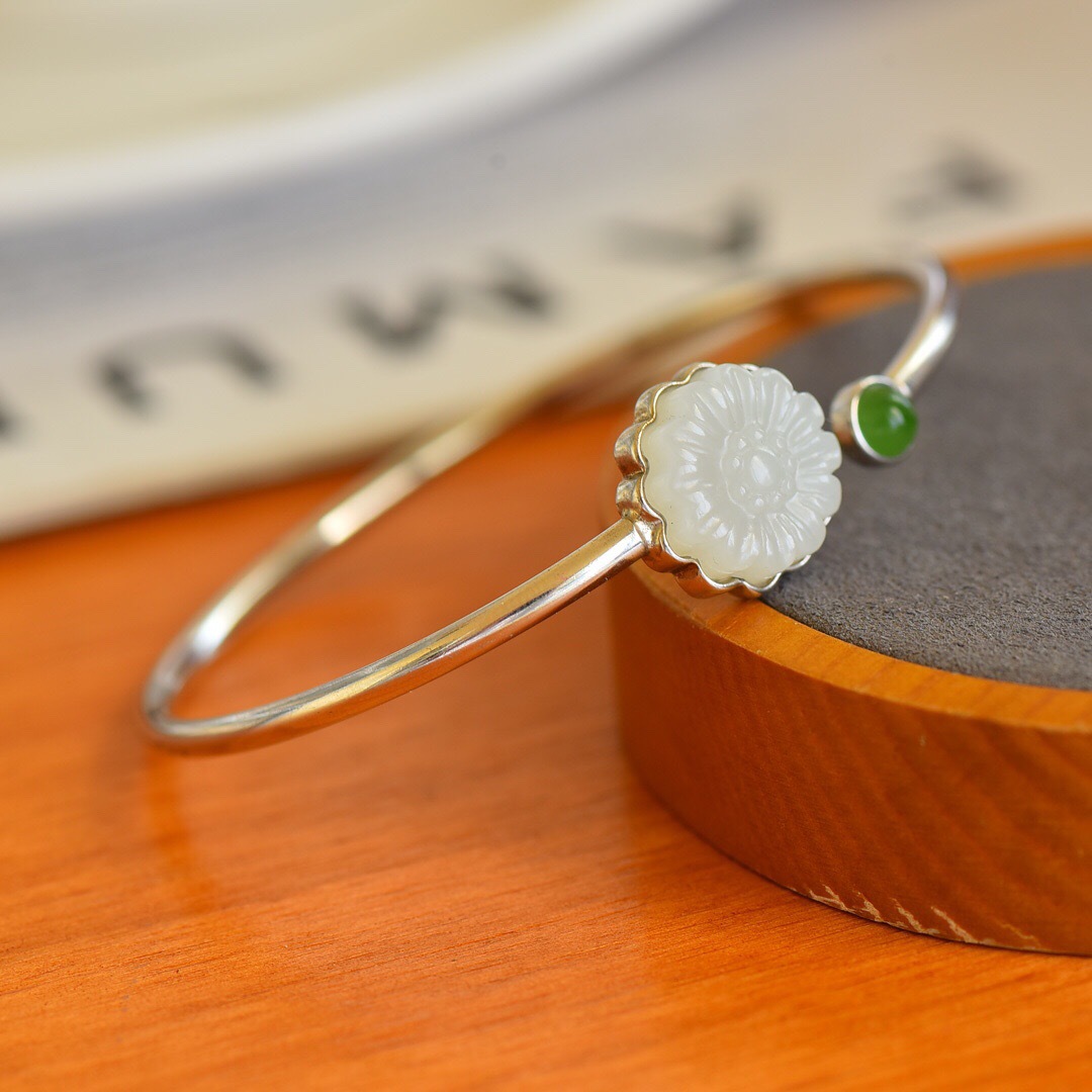 s925银镶新疆天然和田玉白玉荷花手镯时尚简约开口女款气质银手环