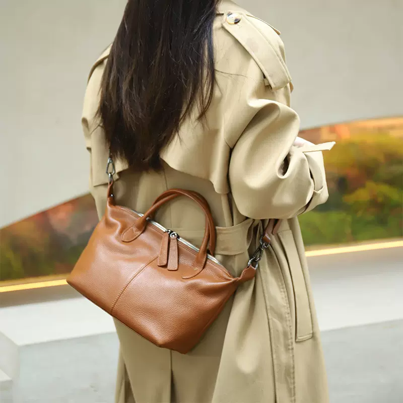 2025新款头层牛皮真皮女包复古波士顿包桶包单肩挎包容量大饺子包