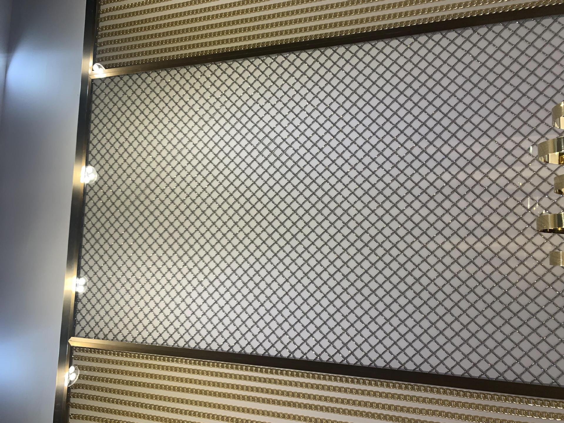 厂家定 制售楼部金属网背景装饰屏风不锈钢金属丝网状隔断屏风