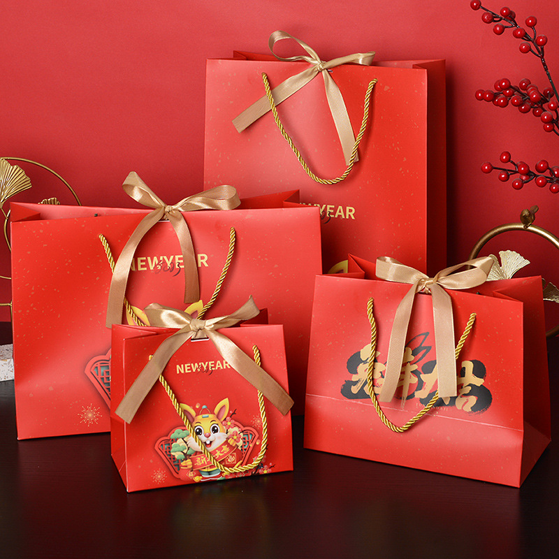 兔年红色礼品袋新年手提袋春节包装袋子纸袋伴手礼手拎带配丝带