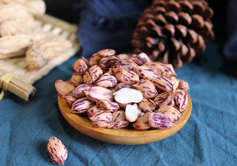 云南七彩花生带壳花生米2021年新货农家自产晒干五彩色花生散装