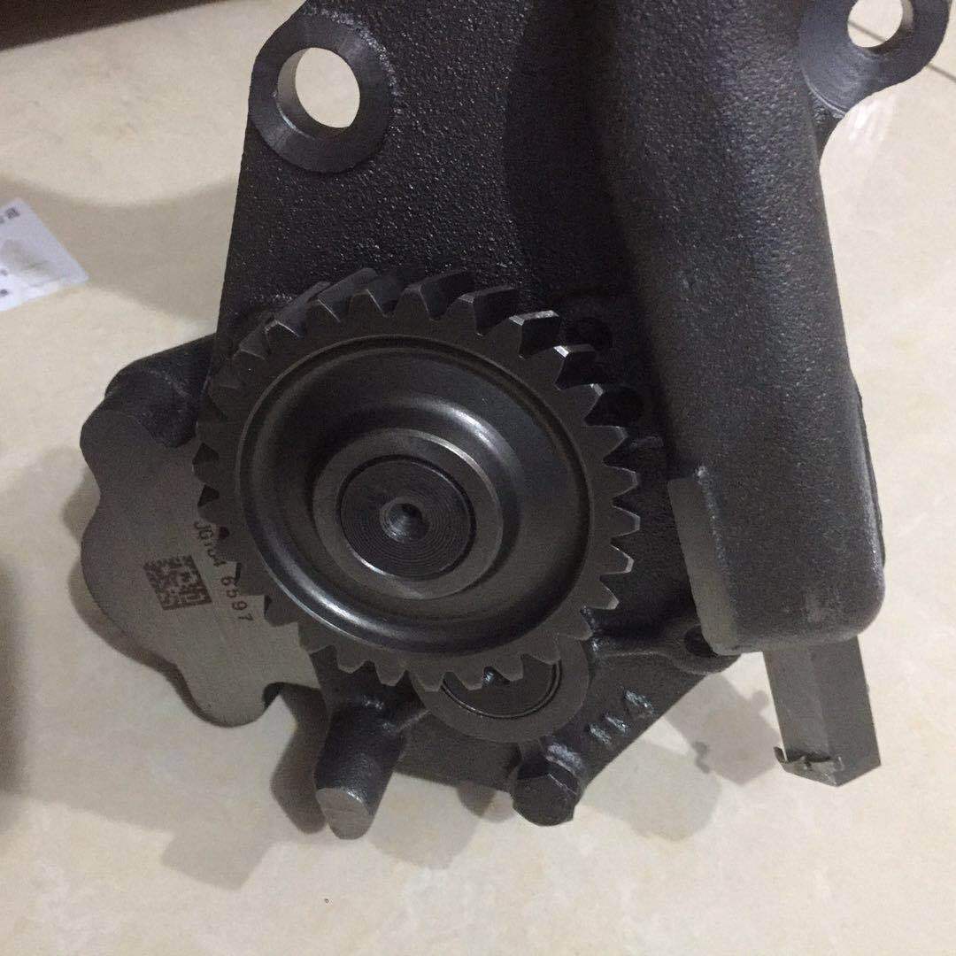 重汽豪沃发动机机油泵总成wd6180007010 潍柴发动机 牵引车自卸车
