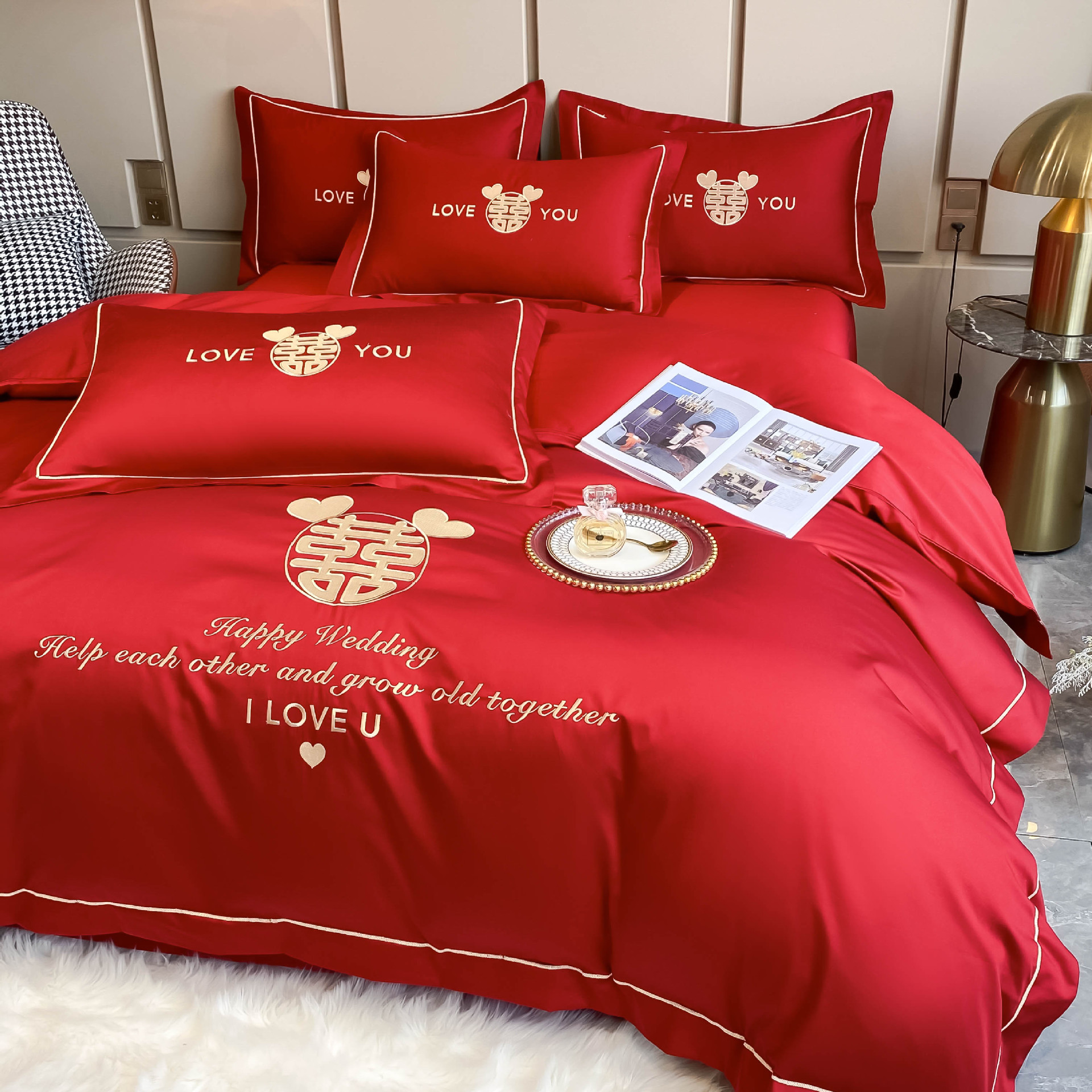 0成交3240套厂家直销婚庆绣花结婚四件套提花大红色婚礼多件套件全棉