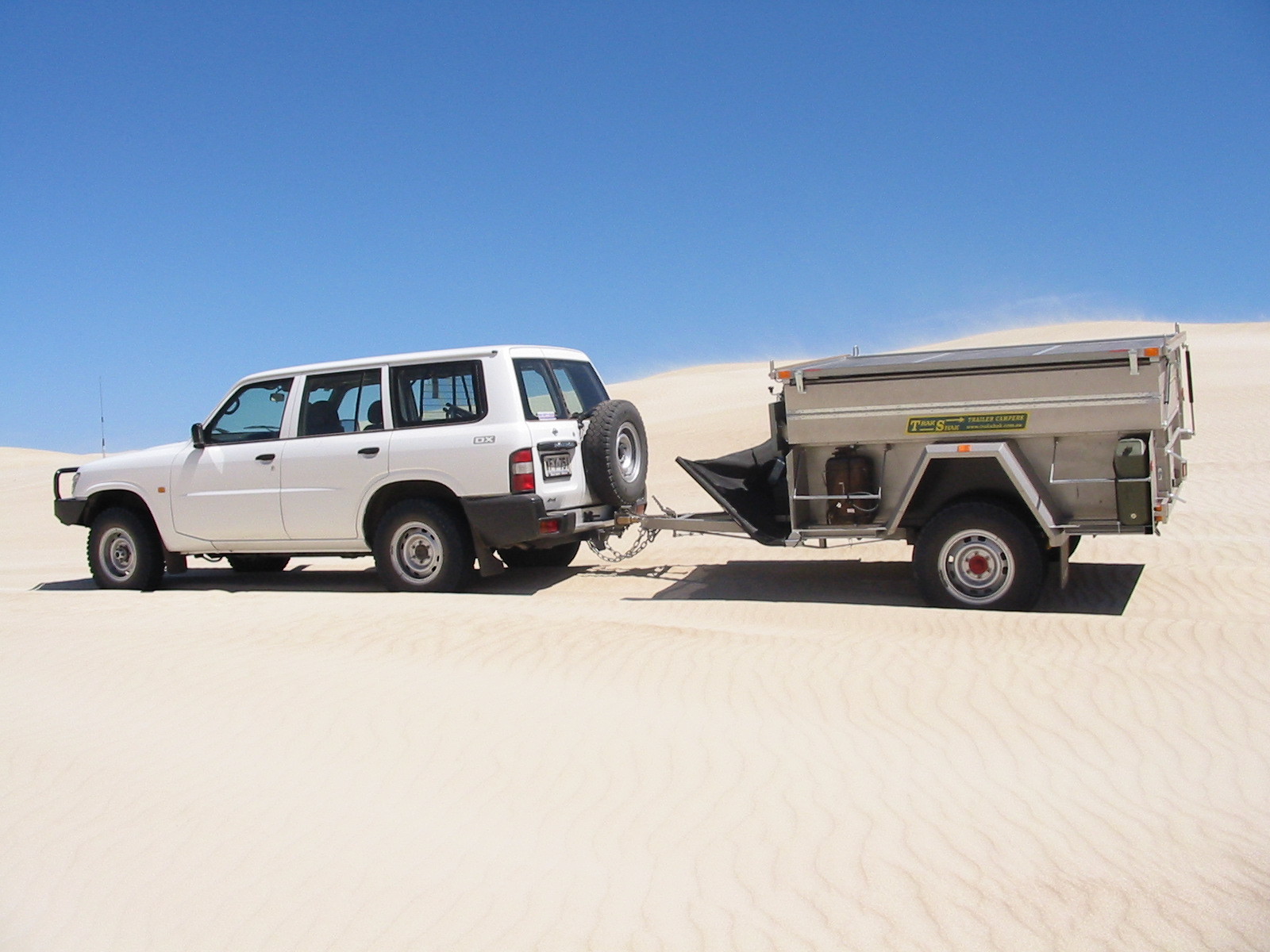 定制旅居房车拖挂式汽车越野皮卡小拖车家用自驾游露营旅居车