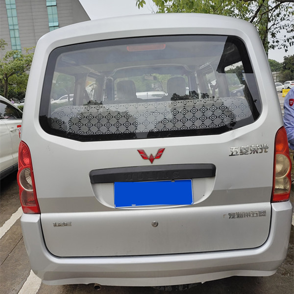 五菱荣光6407面包车车窗玻璃膜隔热防爆膜专车专用防紫外线膜