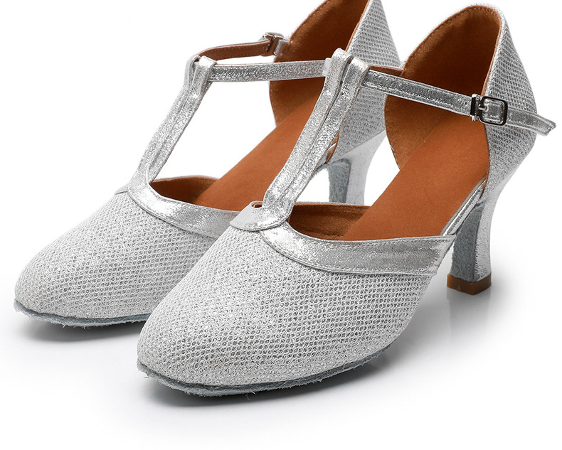 新款成年女士包头拉丁舞鞋软底高跟舞蹈鞋女摩登舞交谊舞鞋华尔兹