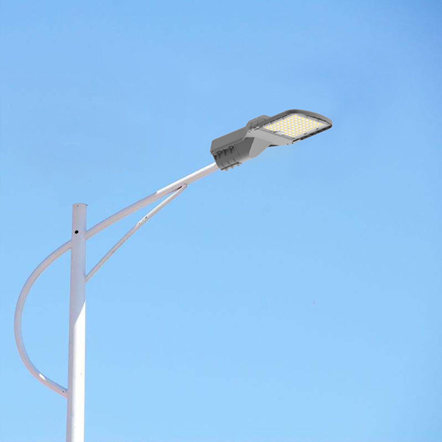 厂家批发单弯臂路灯 6-12米自弯臂路灯 道路工程led市电路灯杆