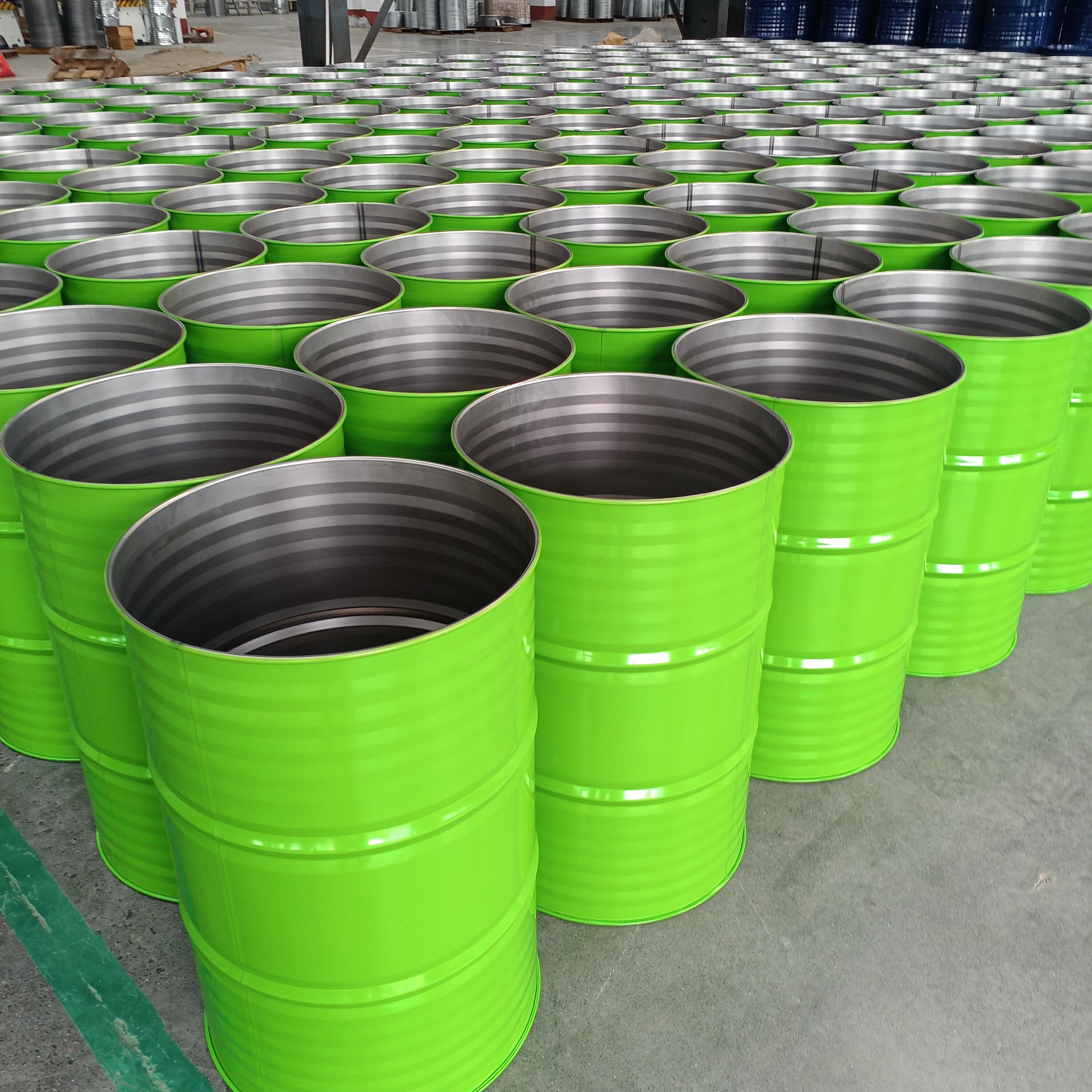 白铁皮桶 220l白铁皮桶厂家 阿拉善盟21kg抱箍铁桶-阿里巴巴