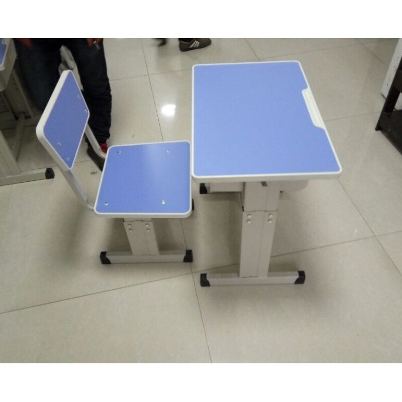 学校课桌椅单人中小学生书桌升降培训桌椅辅导班双排扣浅蓝色桌椅